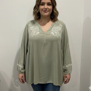 Penningtons Sage Green Long Sleeve Embroidered Boho Peasant Blouse Plus Size 2X